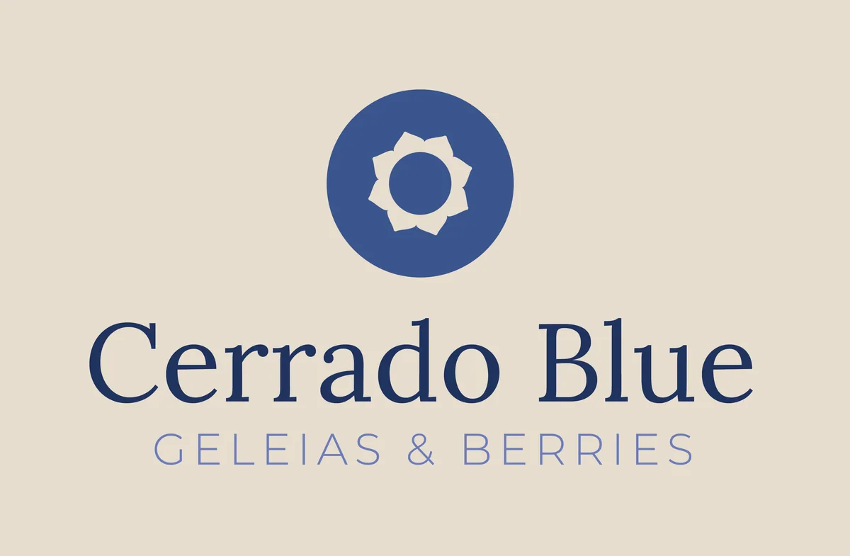 Wordmark da Cerrado Blue sobre fundo areia