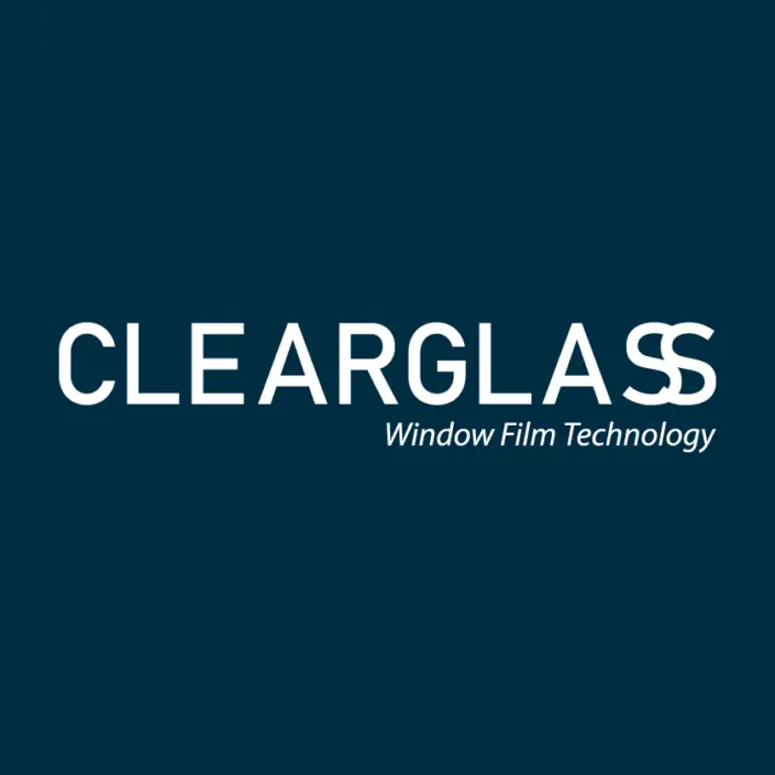 Clear Glass — projeto de Criação de marcas, Editorial, Promocional, Websites da Buffo Design