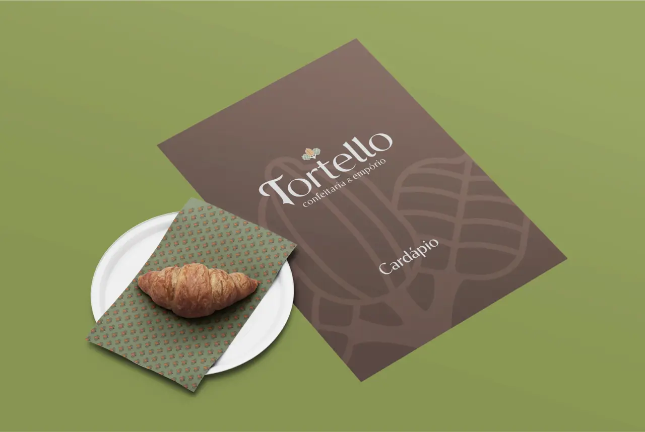 Tortello – cardápio e guardanapo com croissant