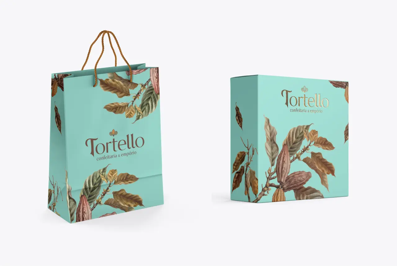 Tortello – sacola e caixa com estampa botânica em azul-claro
