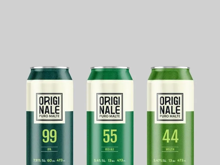 Latas da cerveja Originale com rótulos em três tons de verde